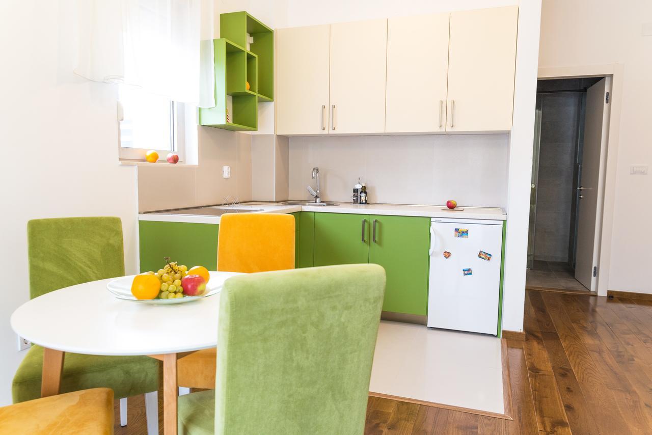 Lagoon Apartman *